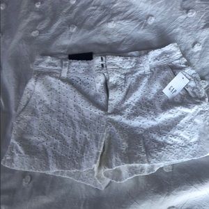 Gap White Shorts